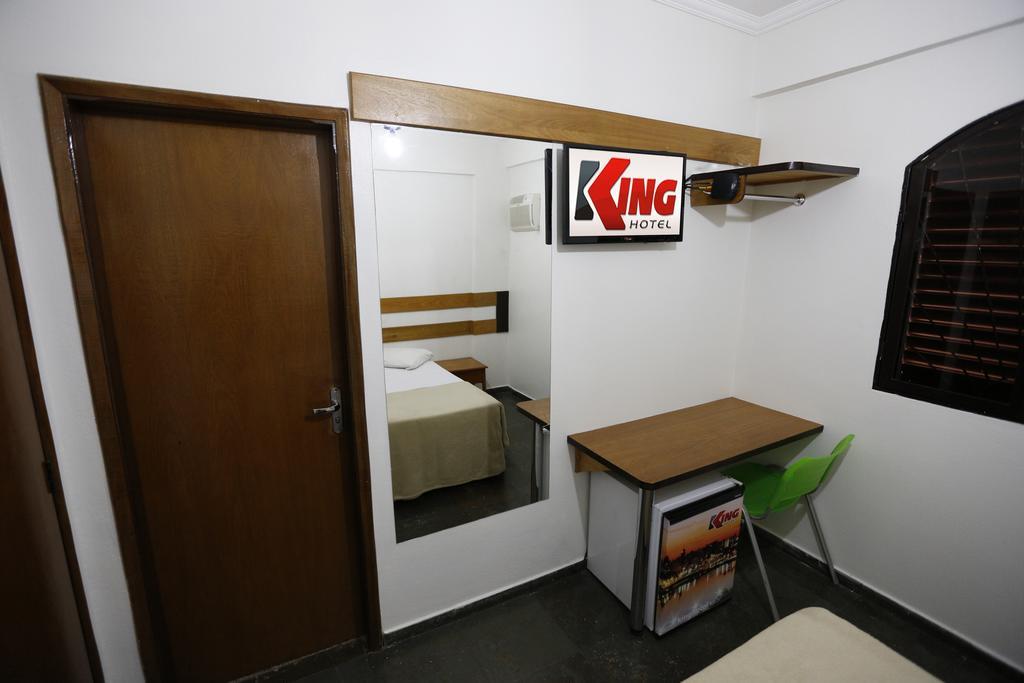 Hotel King Sao Jose do Rio Preto  Bilik gambar